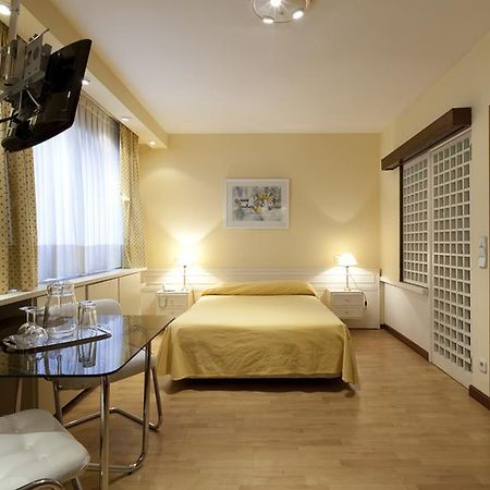 Apartamentos Centro Colón Madri Exterior foto