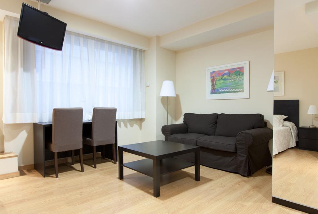 Apartamentos Centro Colón Madri Exterior foto